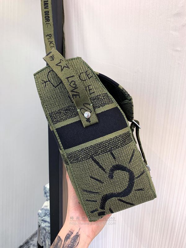Dior包 迪奧Dior oblique 新款郵差包 Dior肩背斜挎包  Dyd1113